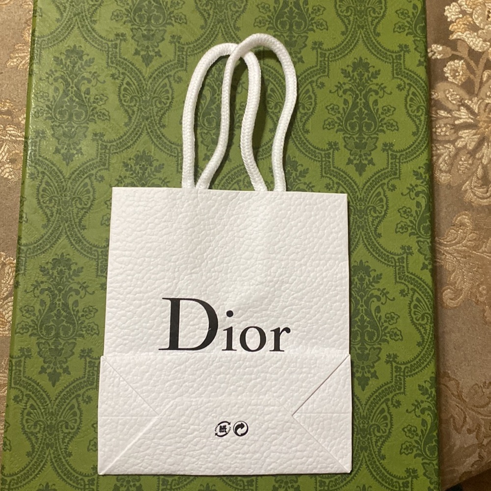 Dior shopping bag